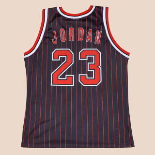 Chicago Bulls NBA  Basketball Shirt #23  Jordan (Very good) L